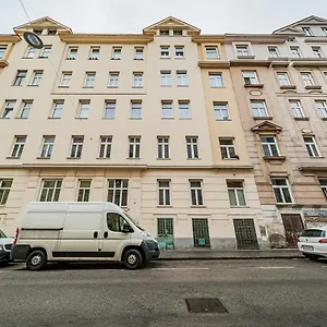 Zeus Design Mini Erlach #10 , Wien Österreich