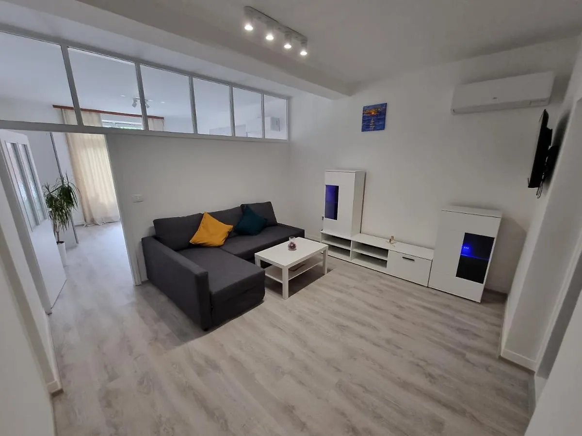 Retreat Apartments With Free Parking Pula Kroatien